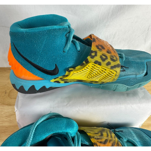 Nike Kyrie 6 Kids Size 7Y Oracle Aqua Basketball Kyrie Irving BQ5599-300 - Picture 2 of 9